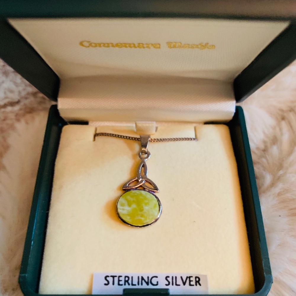 Sterling pendant and chain